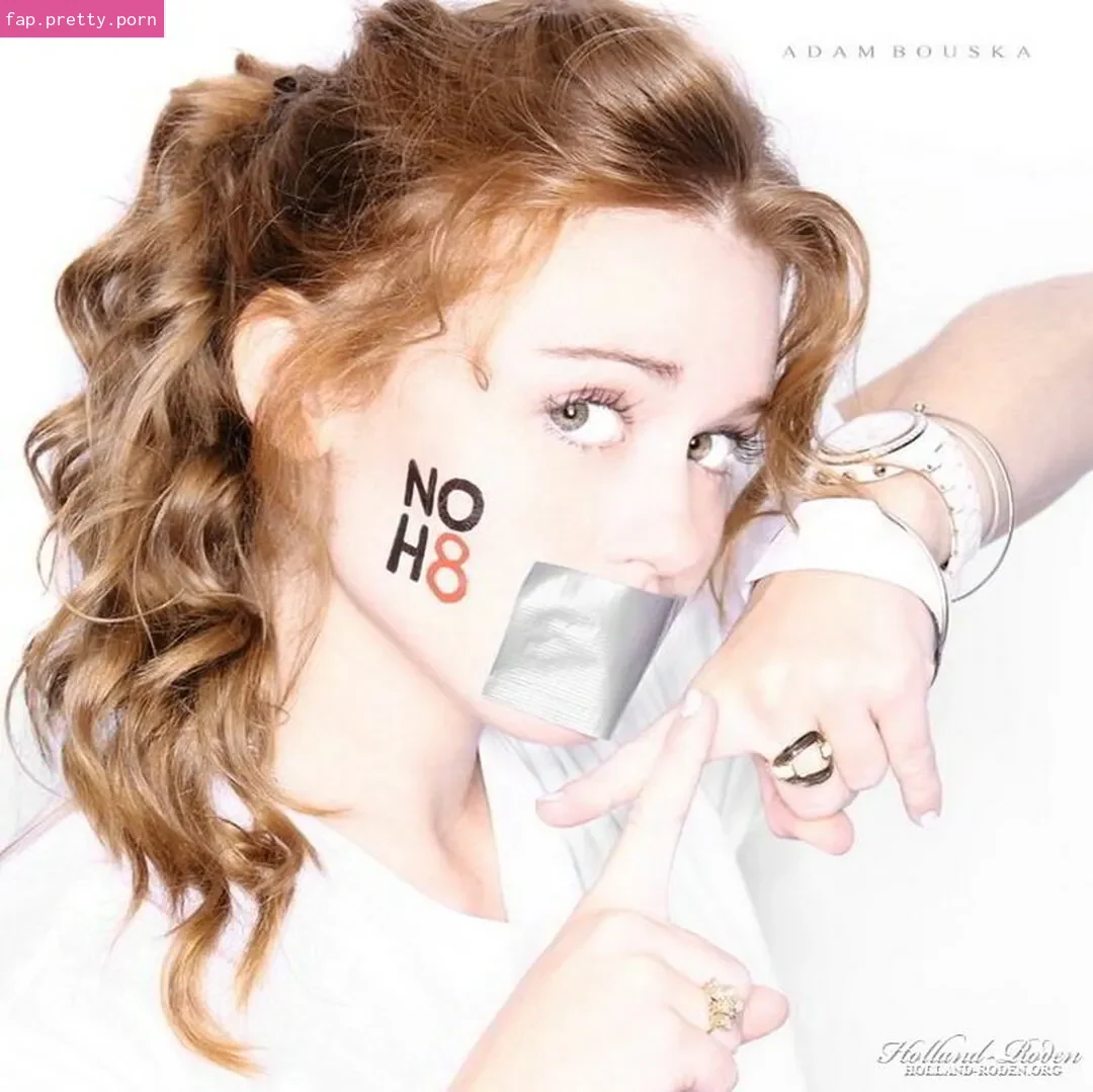 Holland Roden - Photo #48