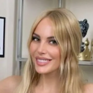 Hande Sarıoğlu