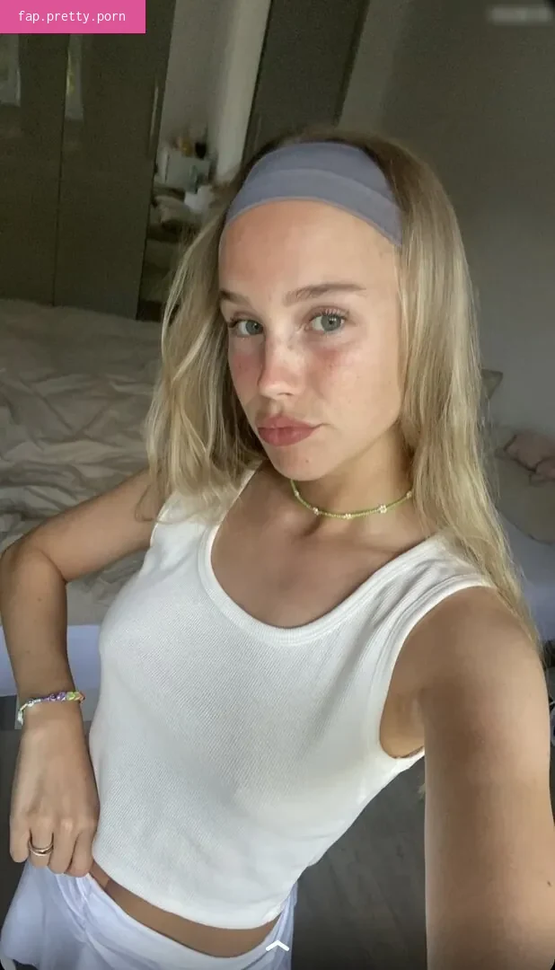 Hanna Schepe - Photo #36