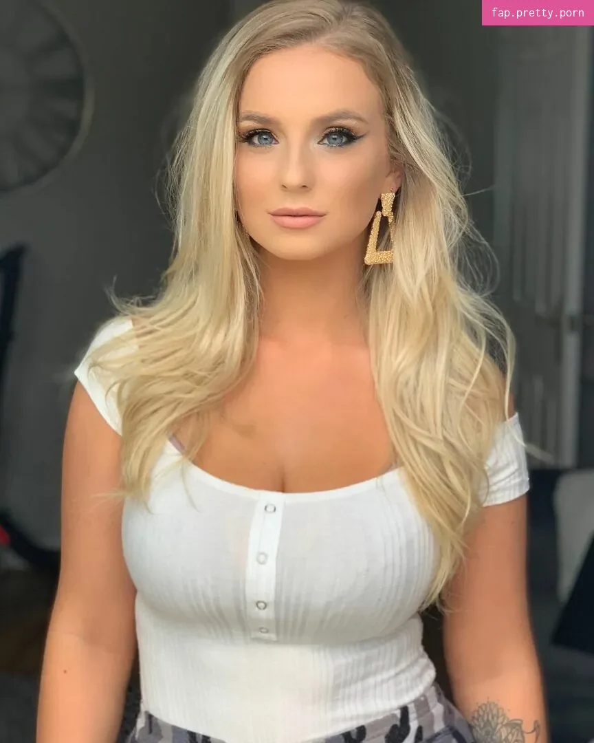 Hollie Sparrow - Photo #20