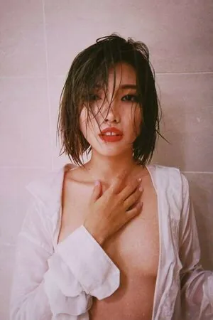 Haley_thesadgirl