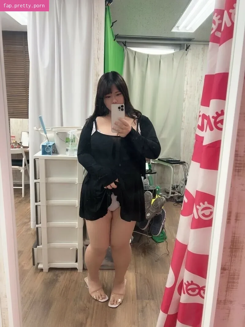Hoshino Ume - Photo #34