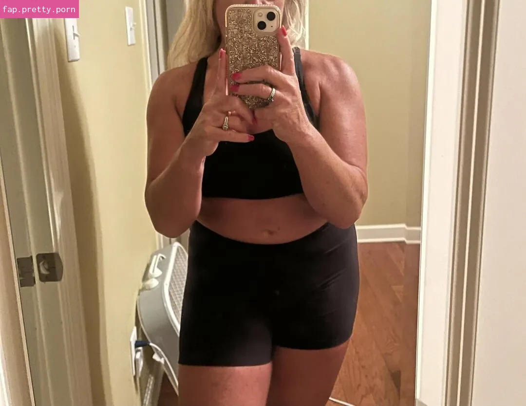 Hotwife Unicorn - Photo #61