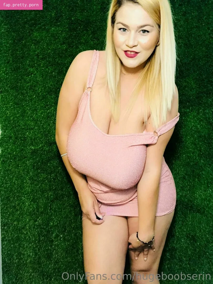 hugeboobserin - Photo #16