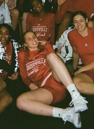 Hailey Van Lith