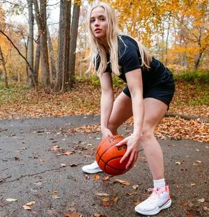 Hailey Van Lith