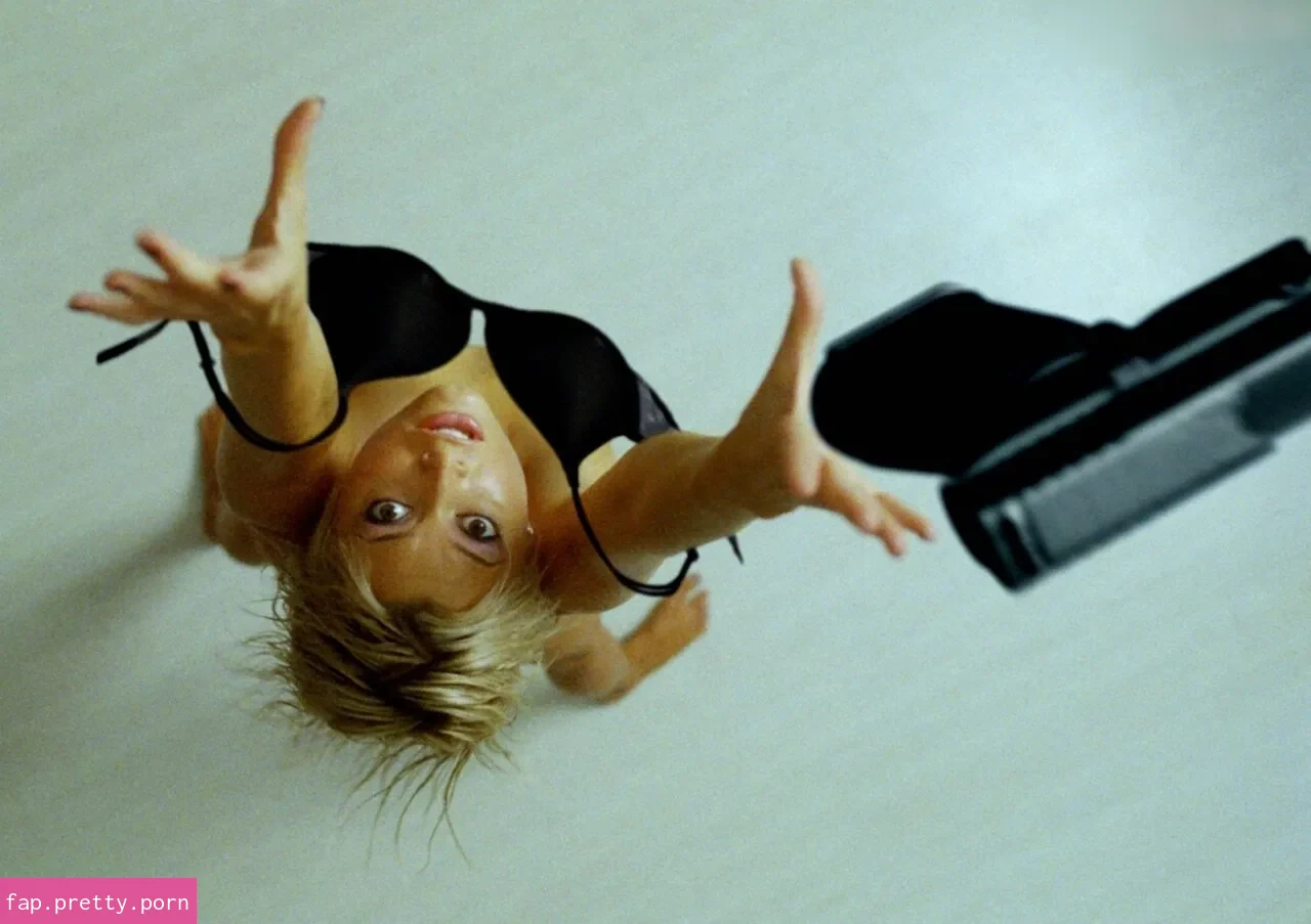 Holly Valance - Photo #69