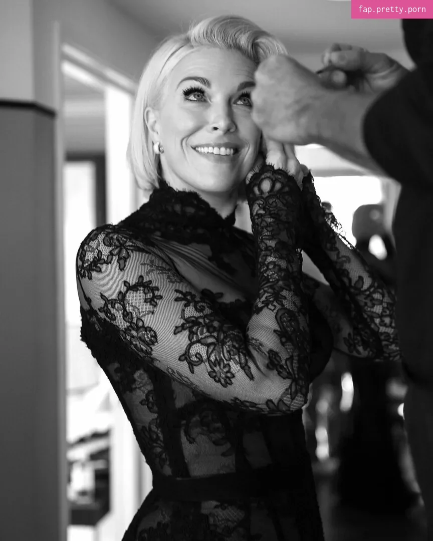 Hannah Waddingham - Photo #11
