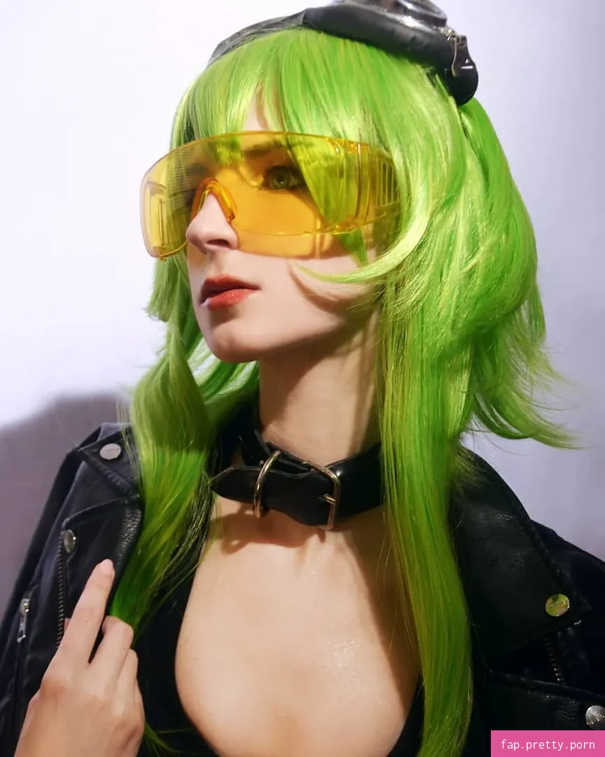 Holly White - Photo #36