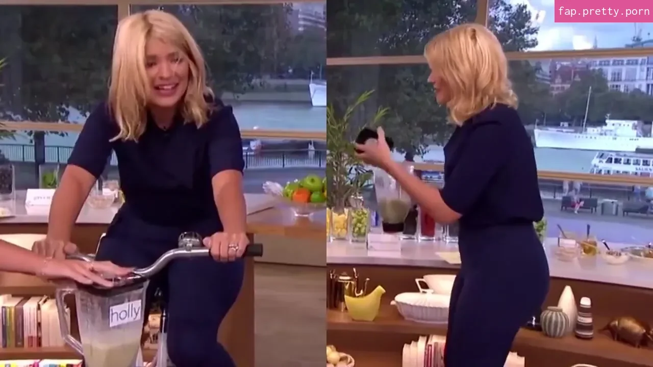 Holly Willoughby - Photo #08
