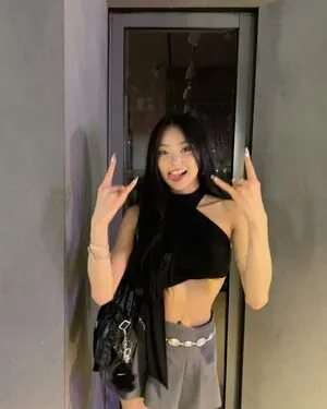 Hena Yang
