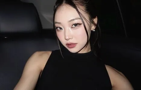 Hena Yang