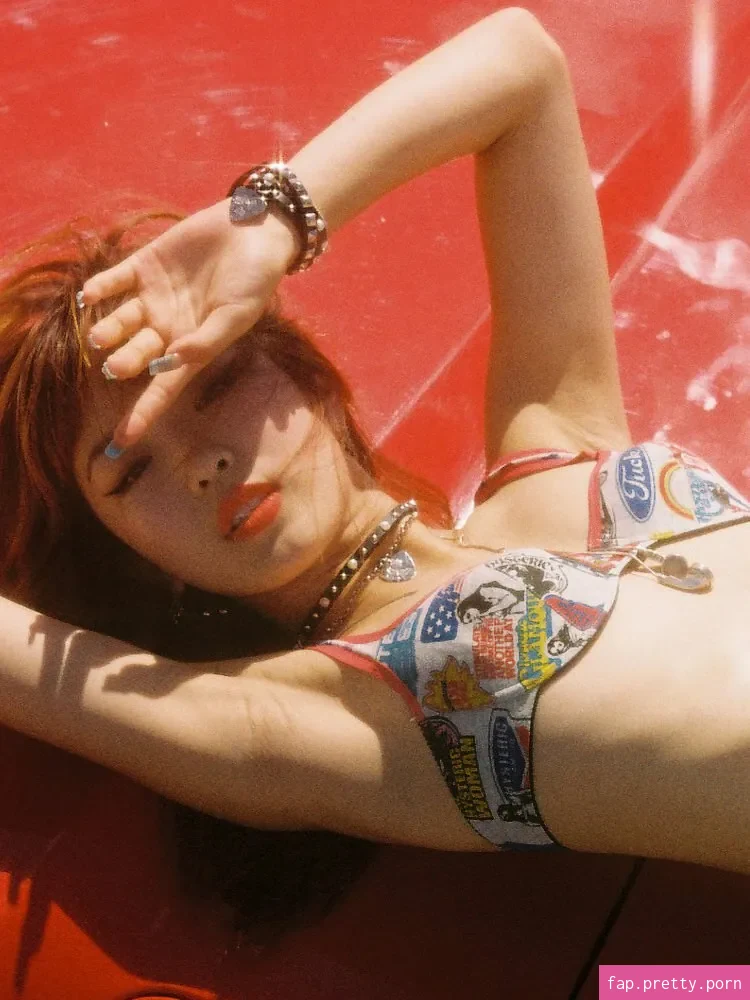 Hina Yoshihara - Photo #13
