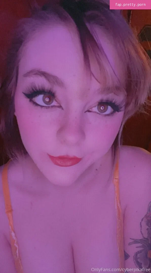 hyperbabecyber - Photo #19