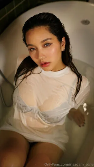 irisadamsone