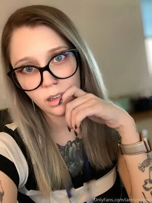 iamlydiafoxx