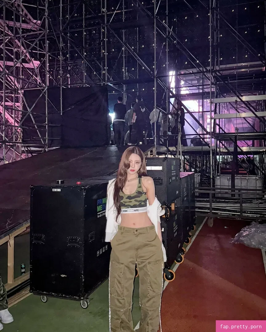 itzy.all.in.us - Photo #28