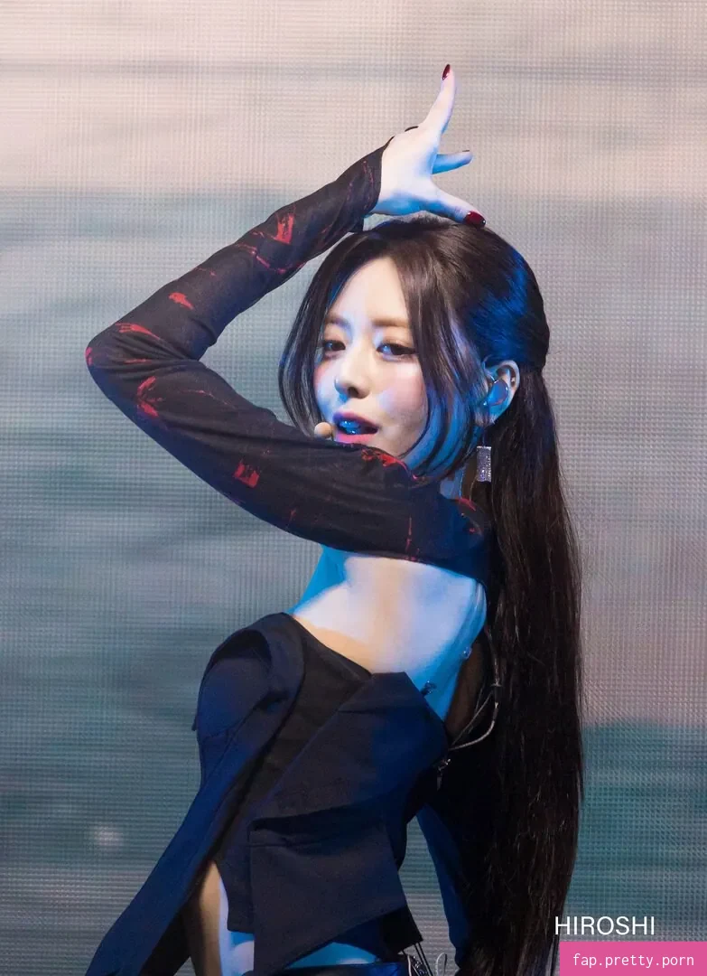 itzy.all.in.us - Photo #64