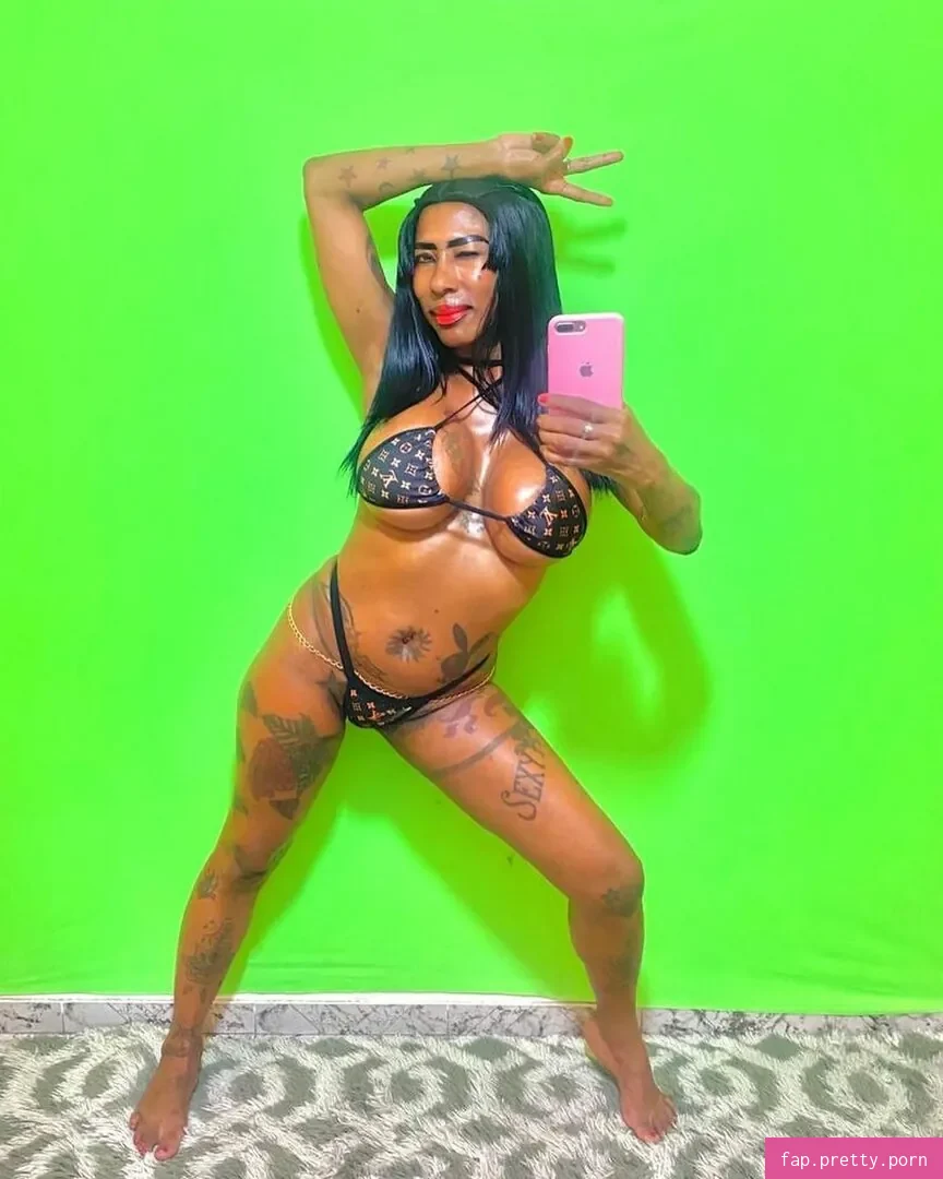 Inês Brasil - Photo #17