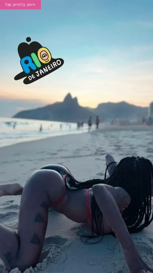 Inês Brasil - Photo #29