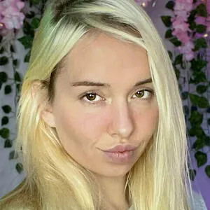 innocent_barbie