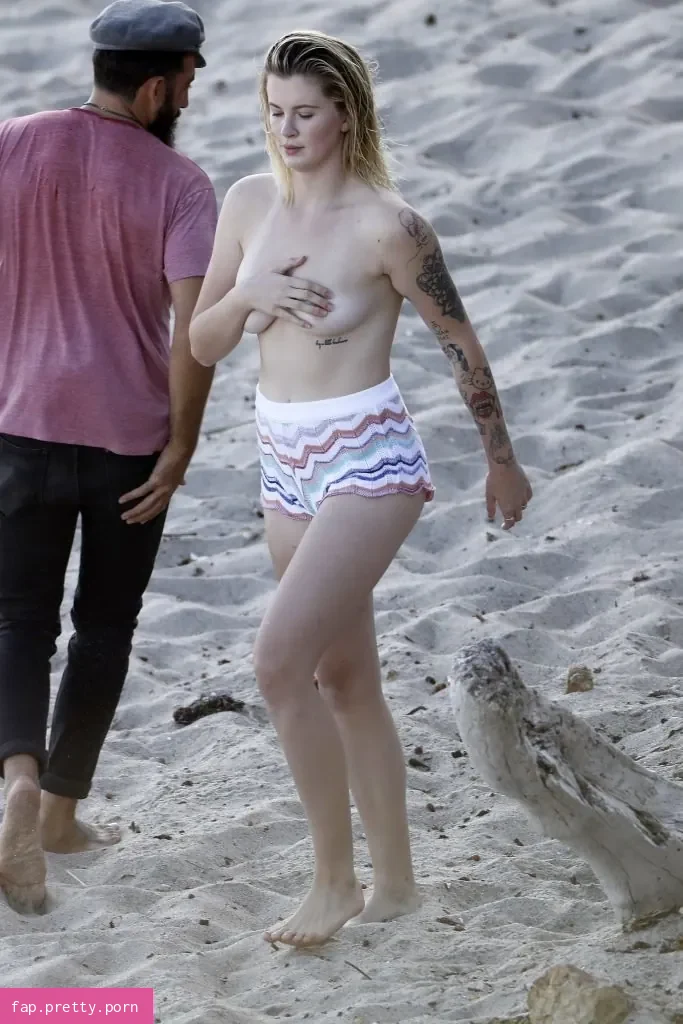 Ireland Baldwin - Photo #78