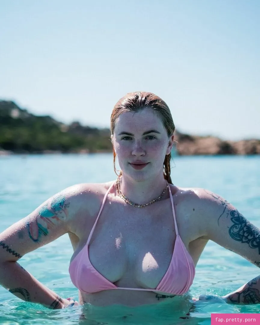 Ireland Baldwin - Photo #09