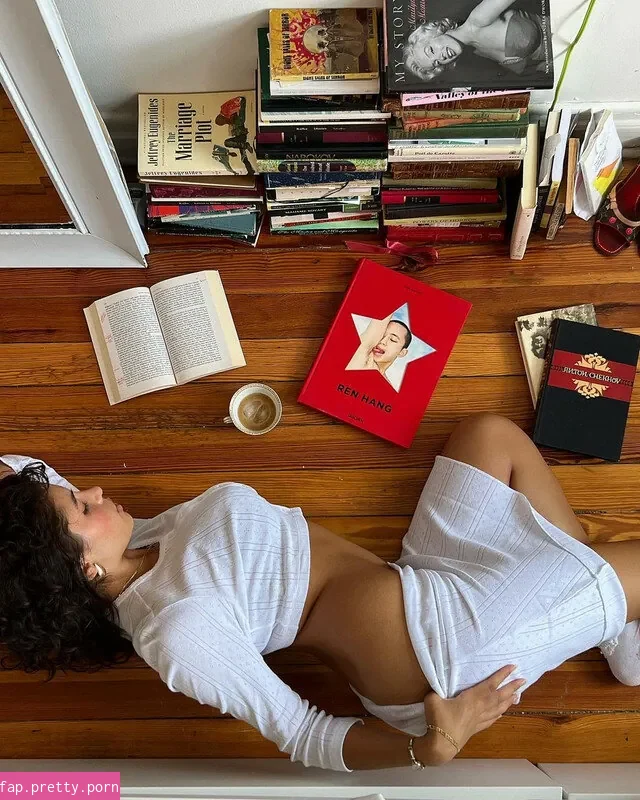 Isabella Carr - Photo #45