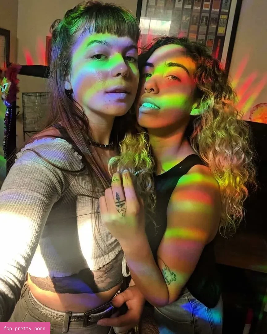 Indigo De Souza - Photo #10