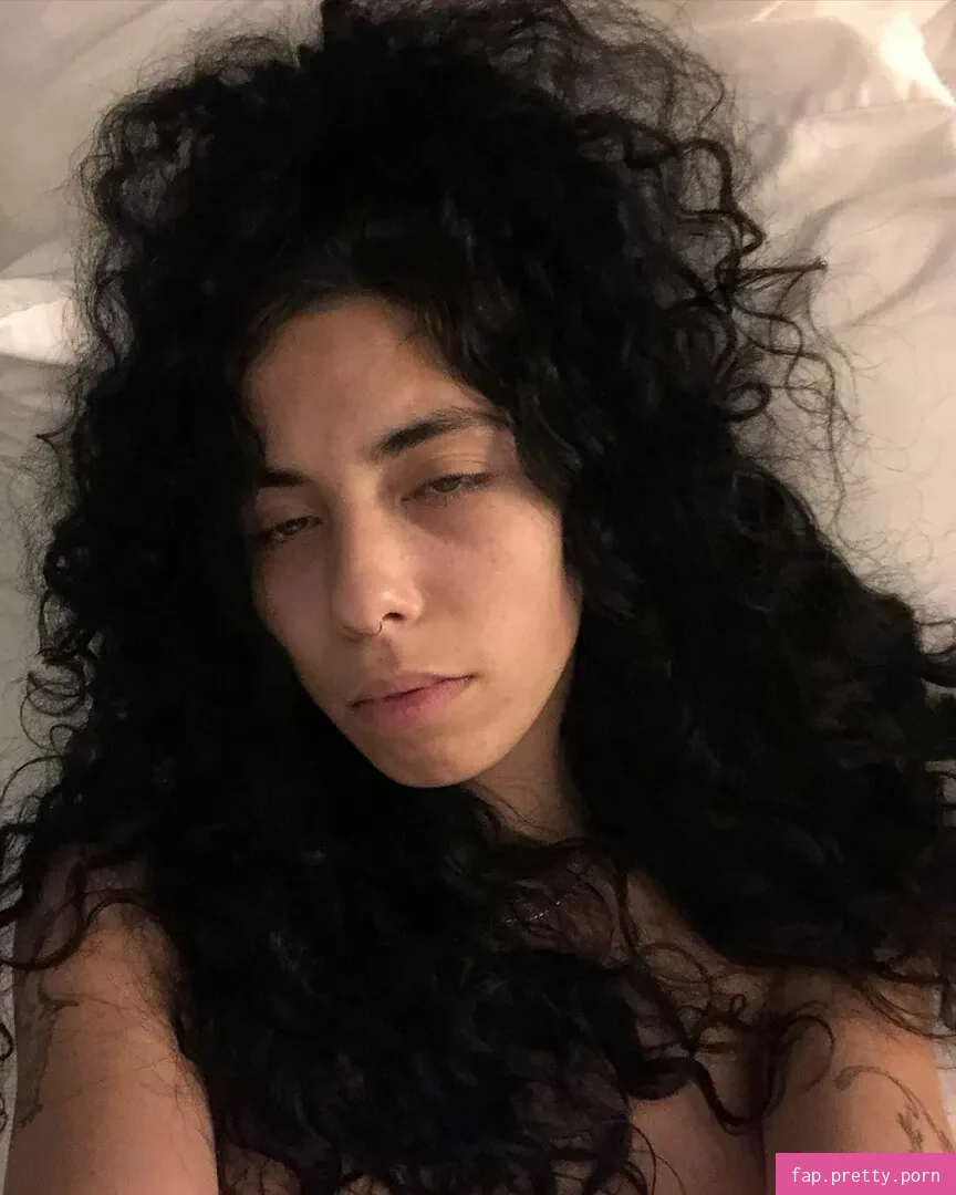 Indigo De Souza - Photo #81