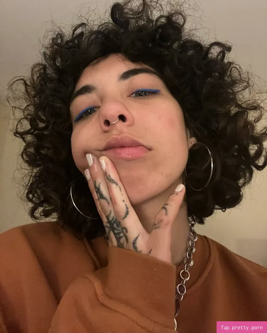 Indigo De Souza - Photo #03