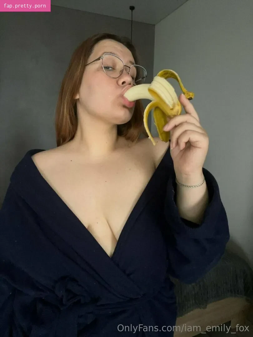 iam_emily_fox - Photo #29