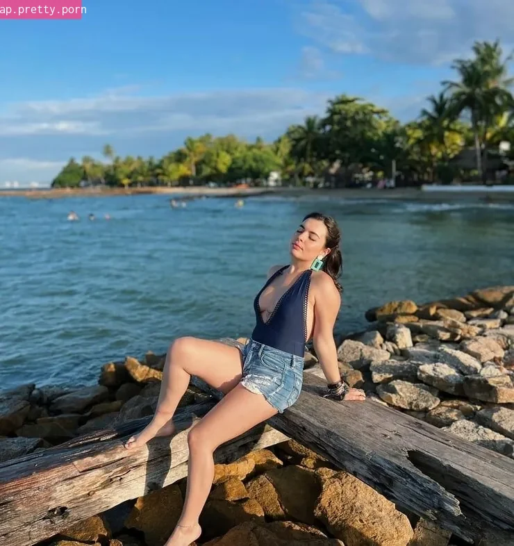 Isabella Gomez - Photo #90