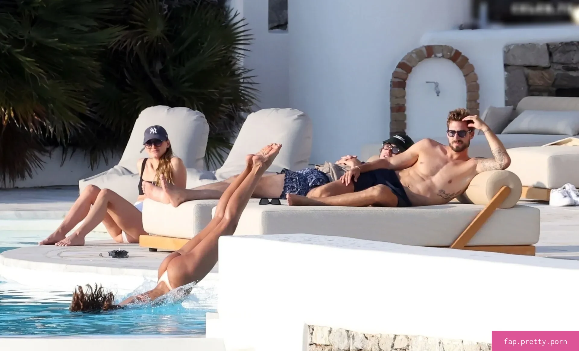 Izabel Goulart - Photo #63