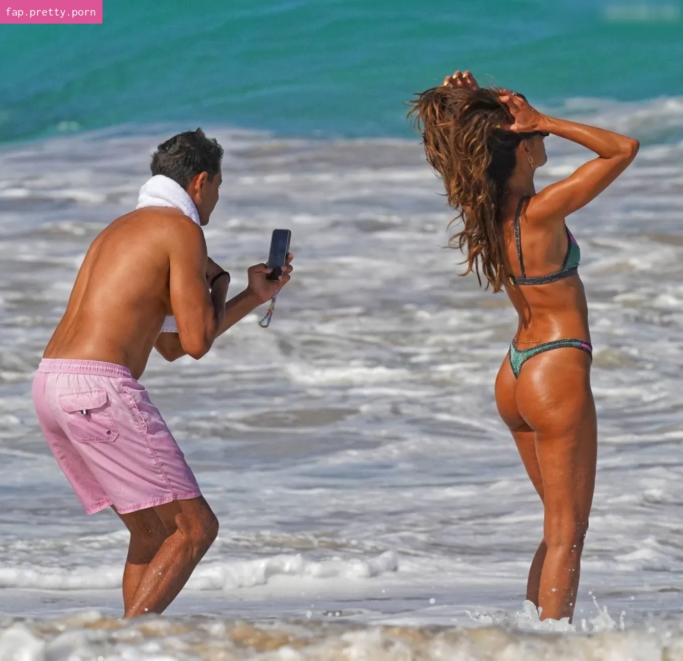 Izabel Goulart - Photo #25