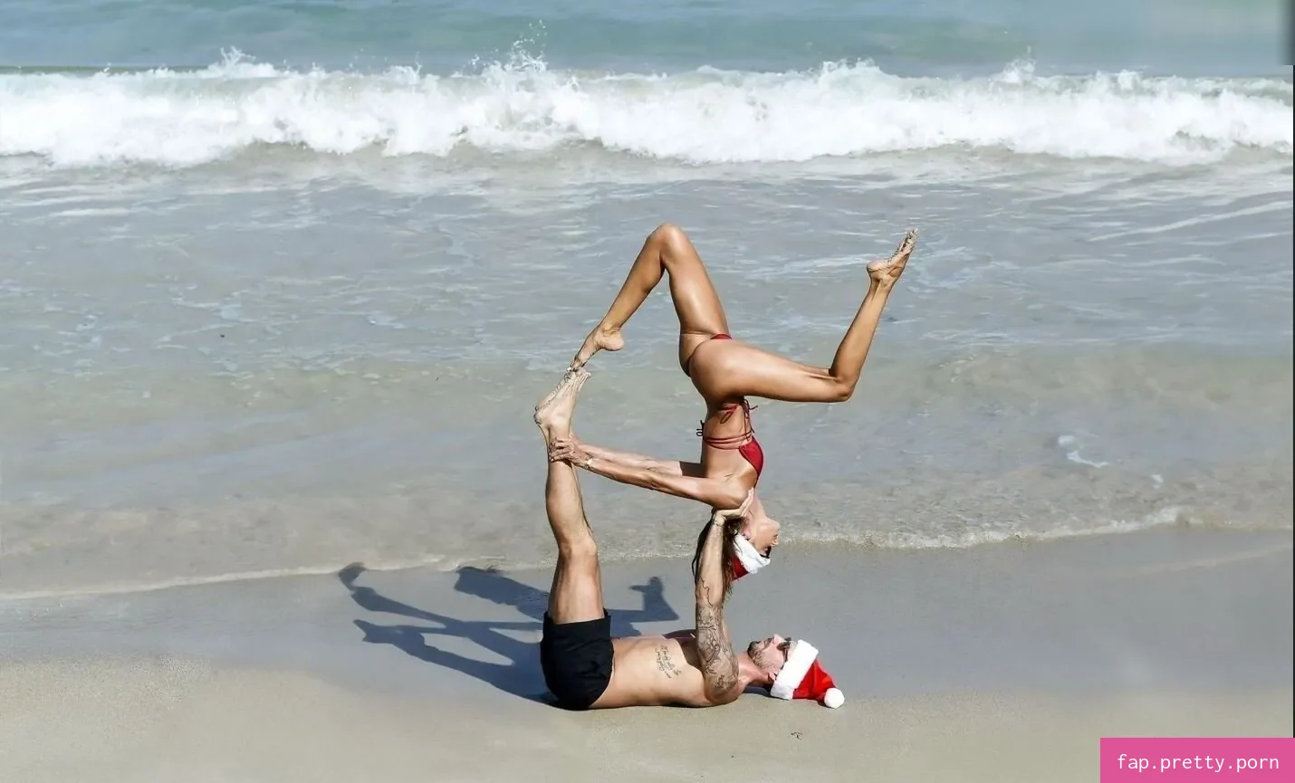 Izabel Goulart - Photo #44
