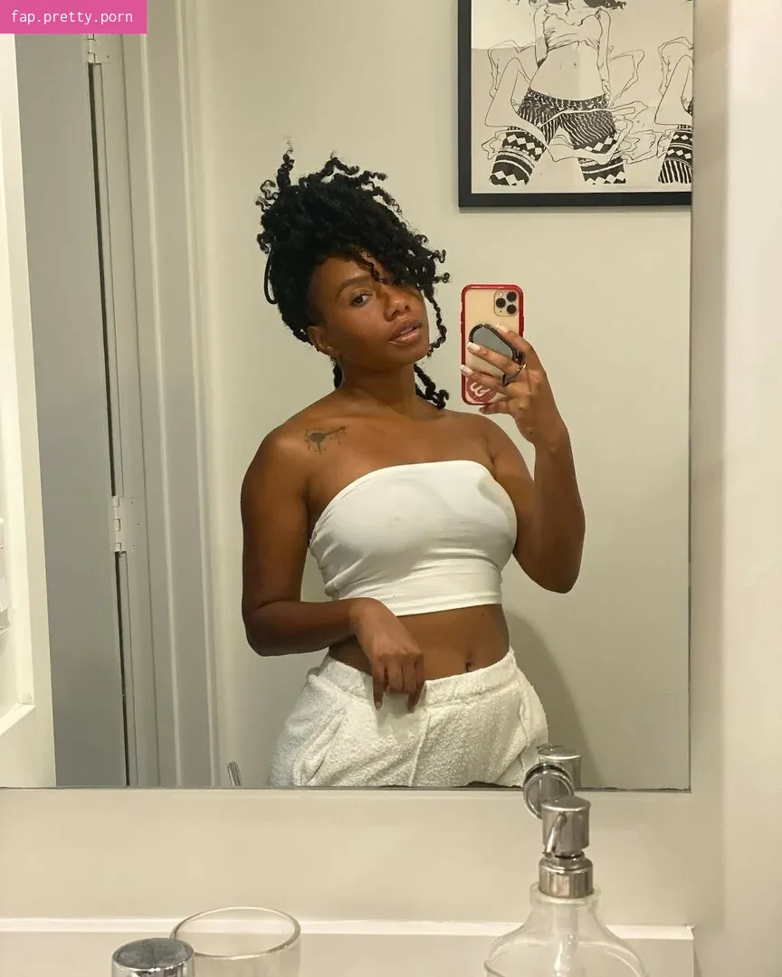 Imani Hakim - Photo #04