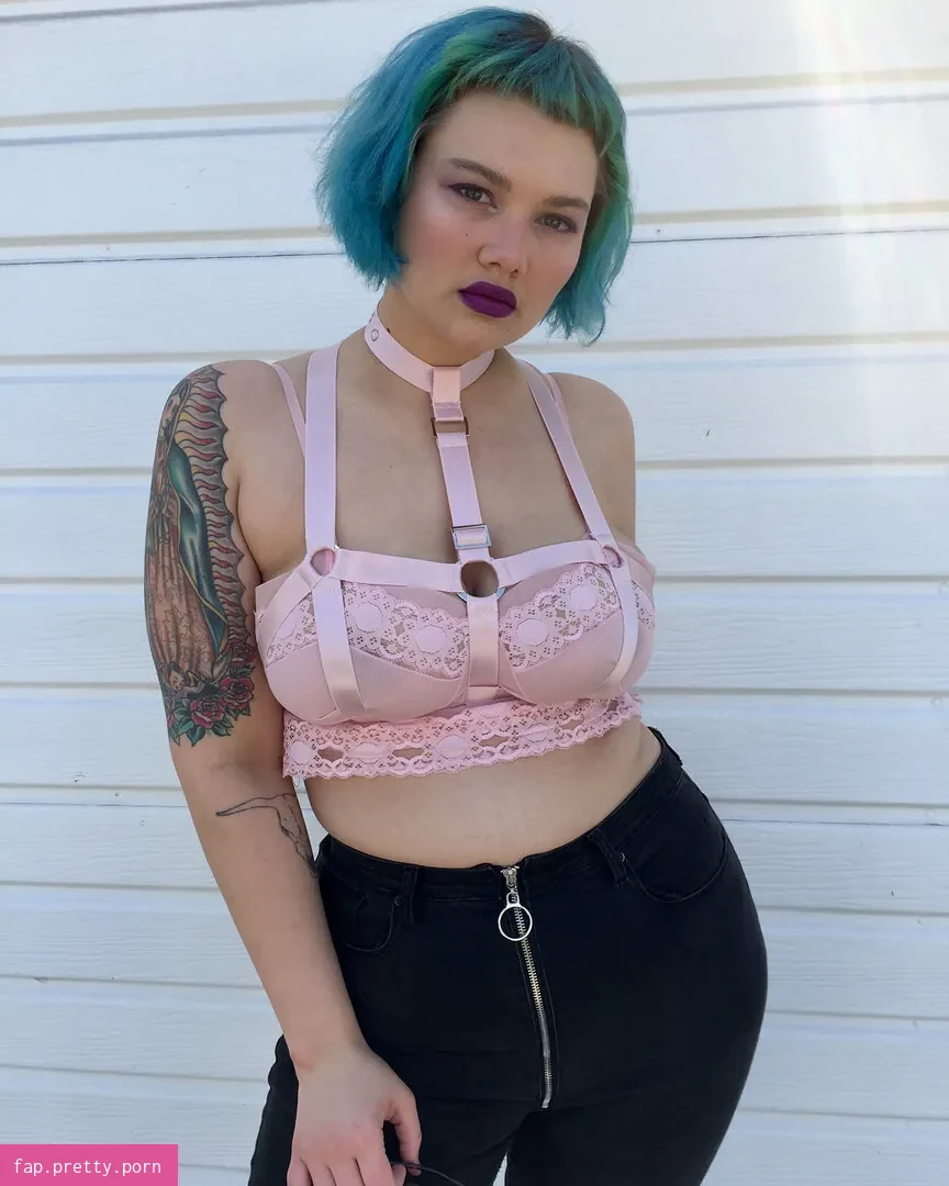 isabel_hendrix - Photo #53