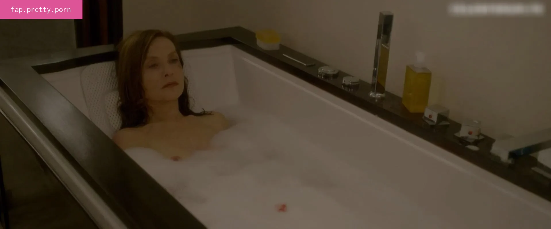 Isabelle Huppert - Photo #05