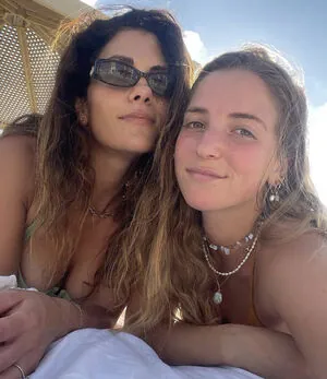 Inbar Lavi