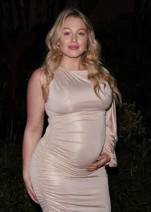 Iskra Lawrence