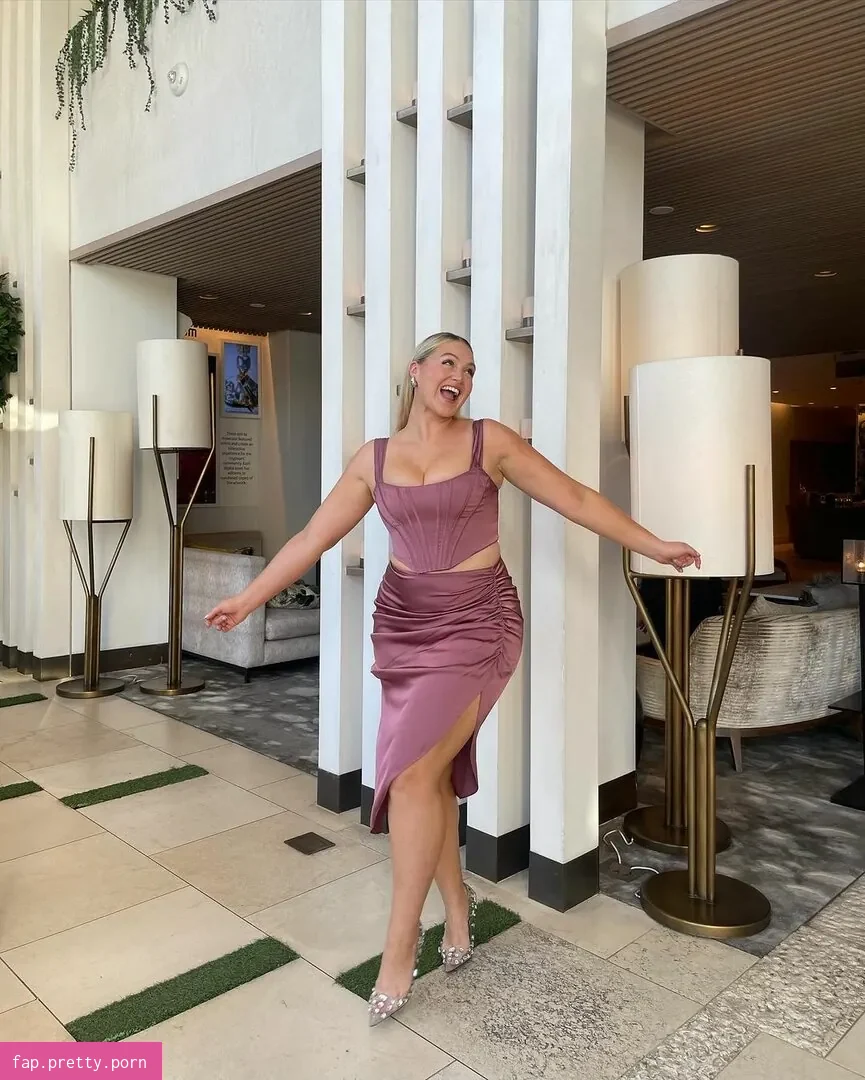 Iskra Lawrence - Photo #64