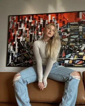 Iskra Lawrence