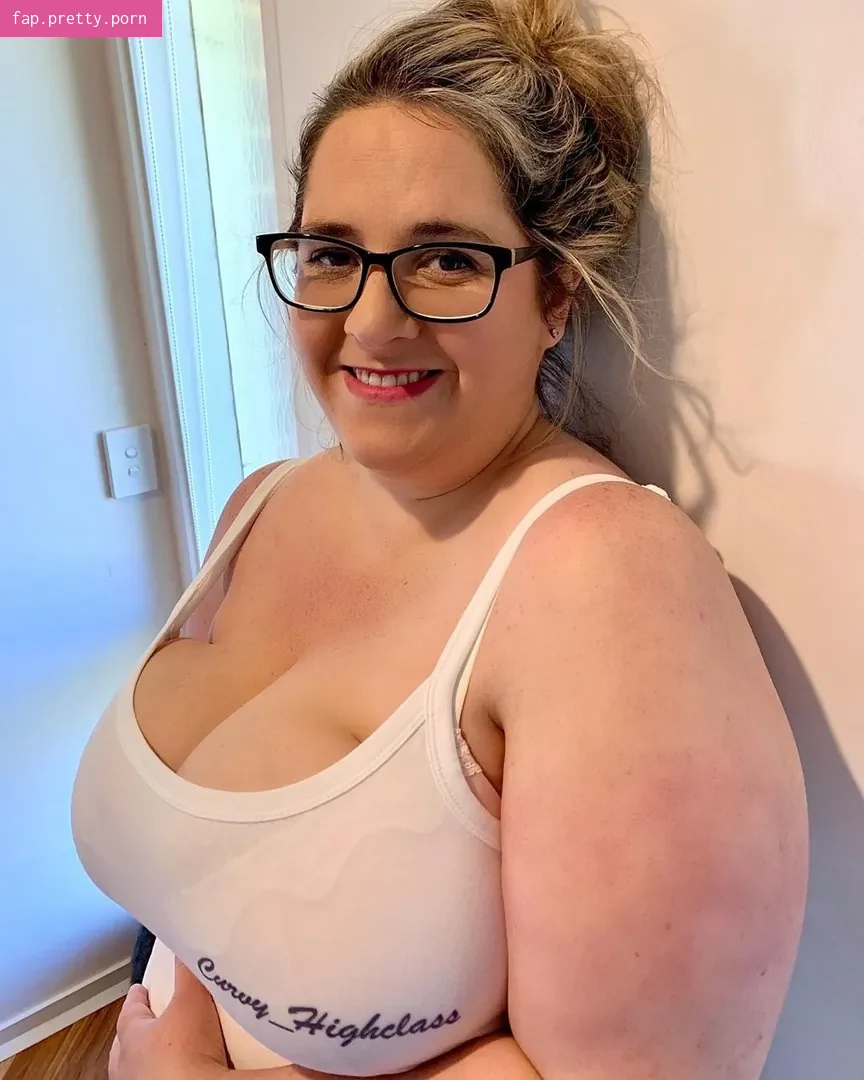 imogenchildsbbw - Photo #01
