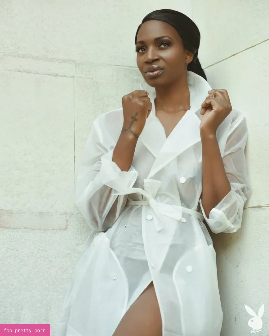 Irene Major - Photo #01