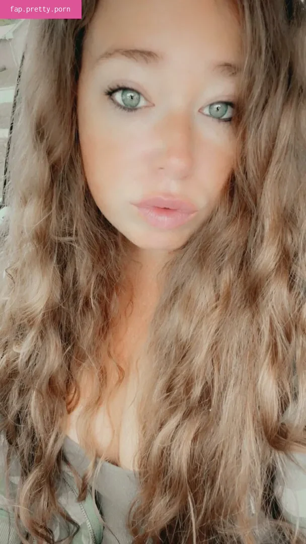 Ivy Mia - Photo #75