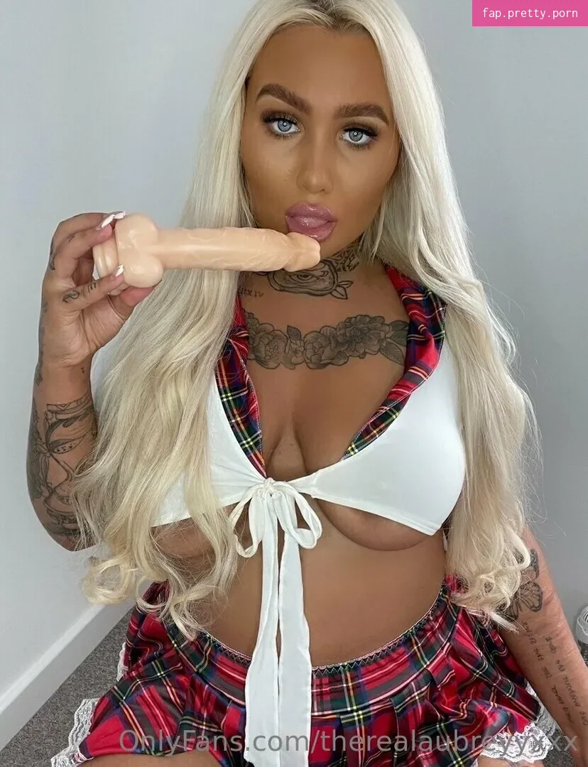 inkedblondieeee - Photo #24