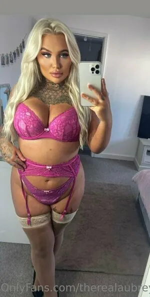 inkedblondieeee