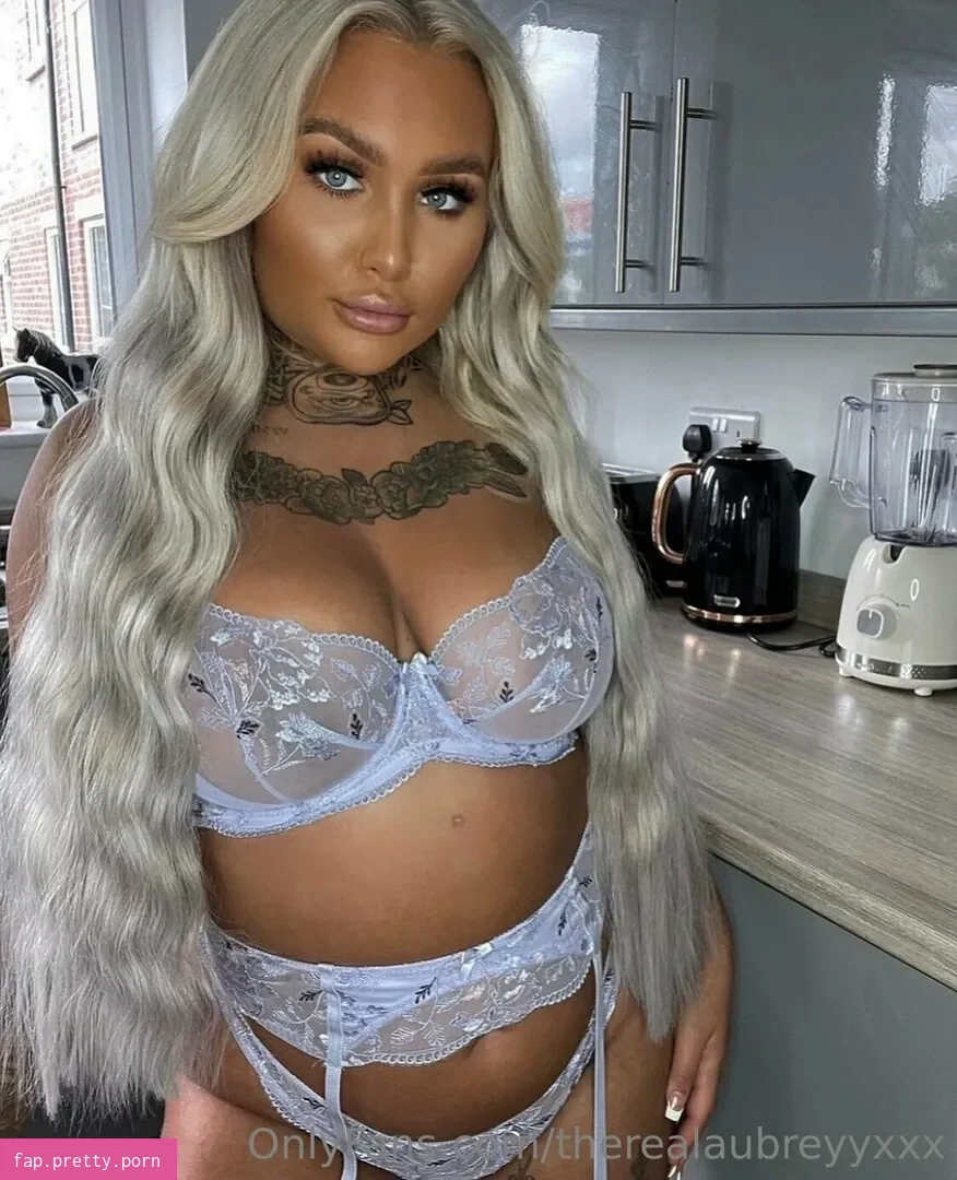 inkedblondieeee - Photo #37