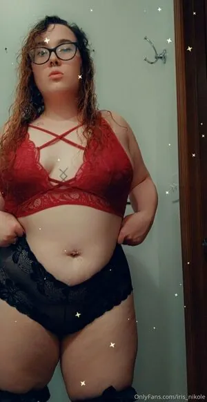 iris_nikole